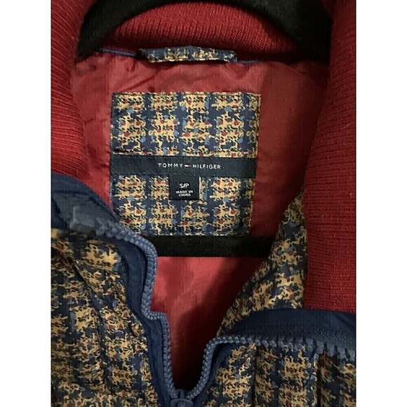 Tommy Hilfiger Vest Womens Size Small Petite Sleeveless Collared Down Puffer Top - Picture 3 of 7